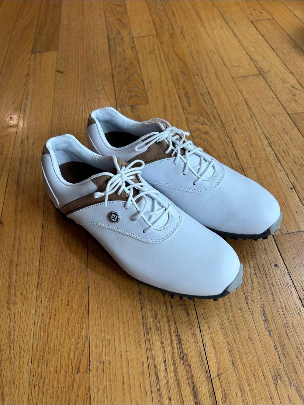 FootJoy Women’s Size 7.5 LoPro Golf Shoes New in Box